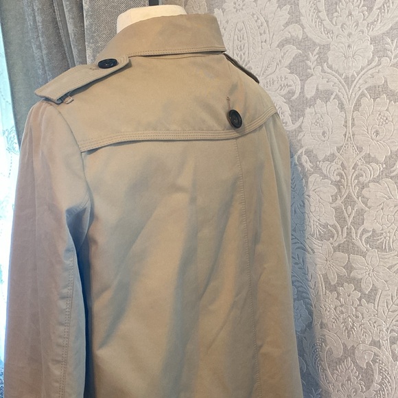 BURBERRY Beige Trench Coat UK14 US12 - Picture 6 of 15